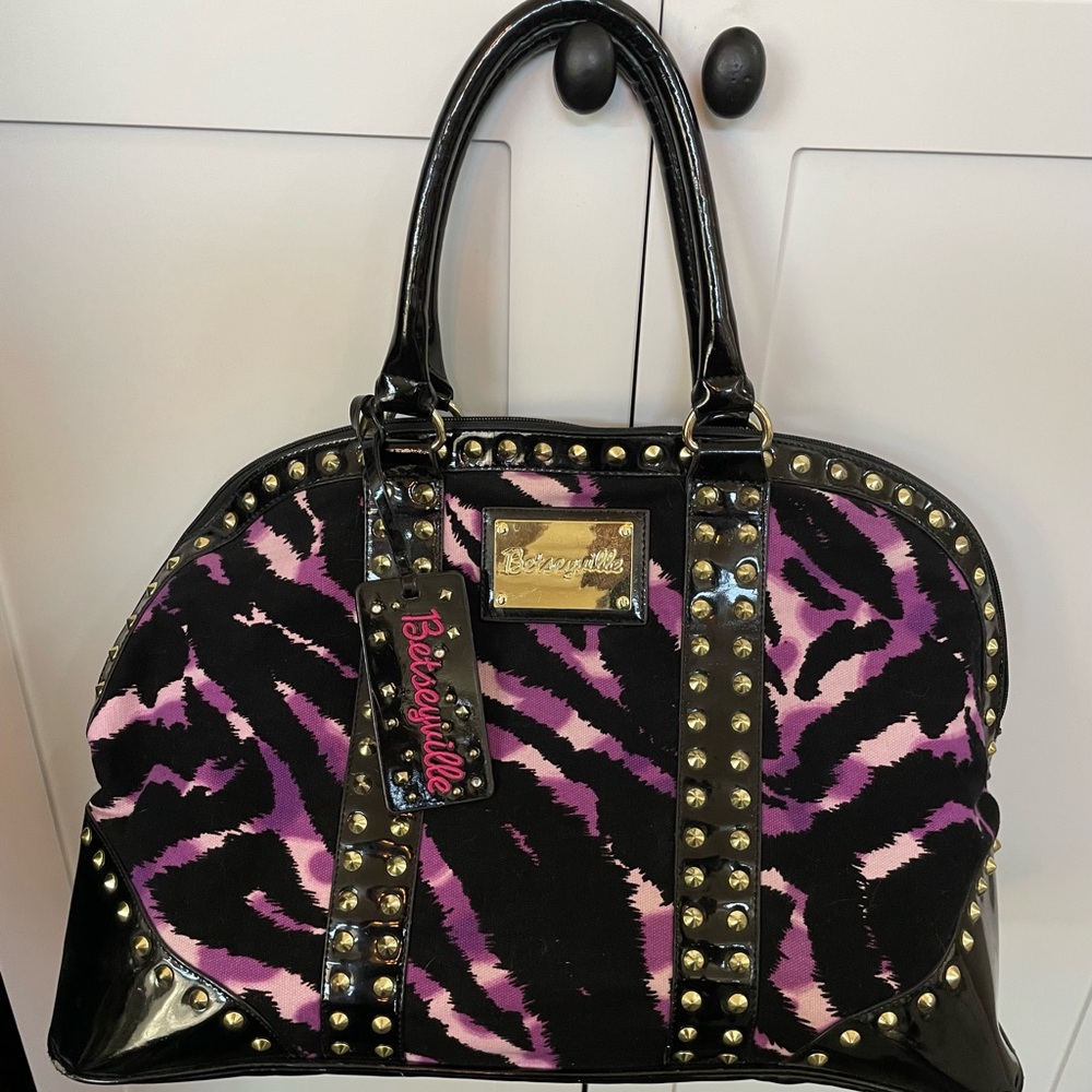 BETSEY JOHNSON Vintage Studded Weekender Y2K Purple Black Carry-on satchel bag